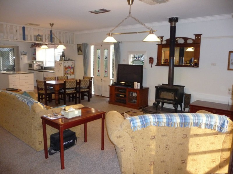 6 Giles Street West, Coobowie SA 5583