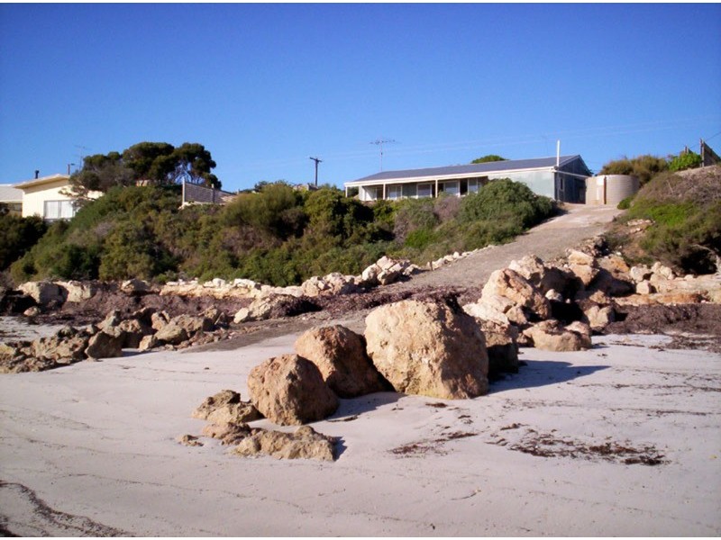 343 North Coast Road S.y.p., Point Souttar SA 5575