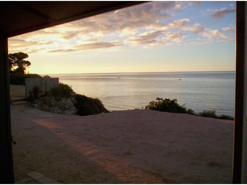 343 North Coast Road S.y.p., Point Souttar SA 5575