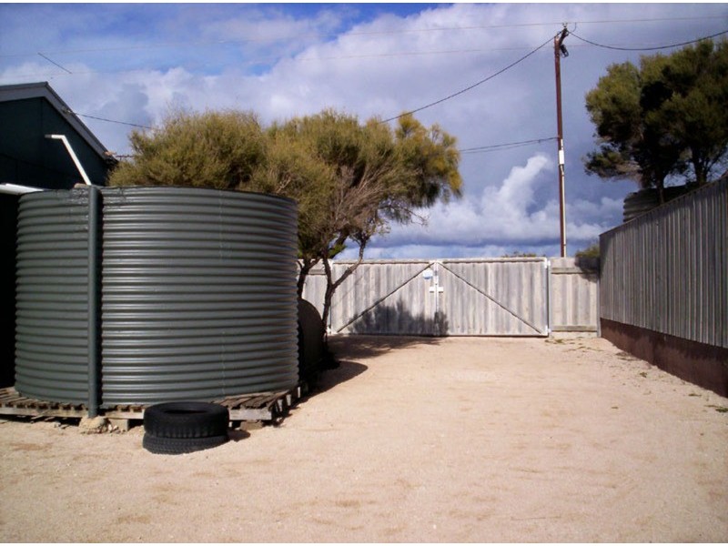 343 North Coast Road S.y.p., Point Souttar SA 5575