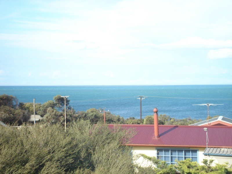 11 Moorara Way, Port Julia SA 5575
