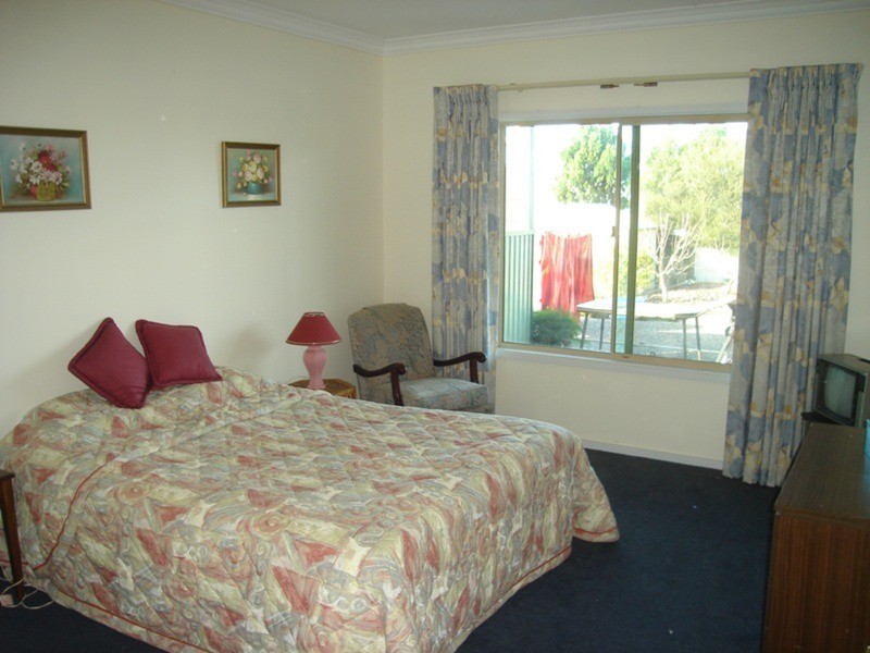 11 Moorara Way, Port Julia SA 5575