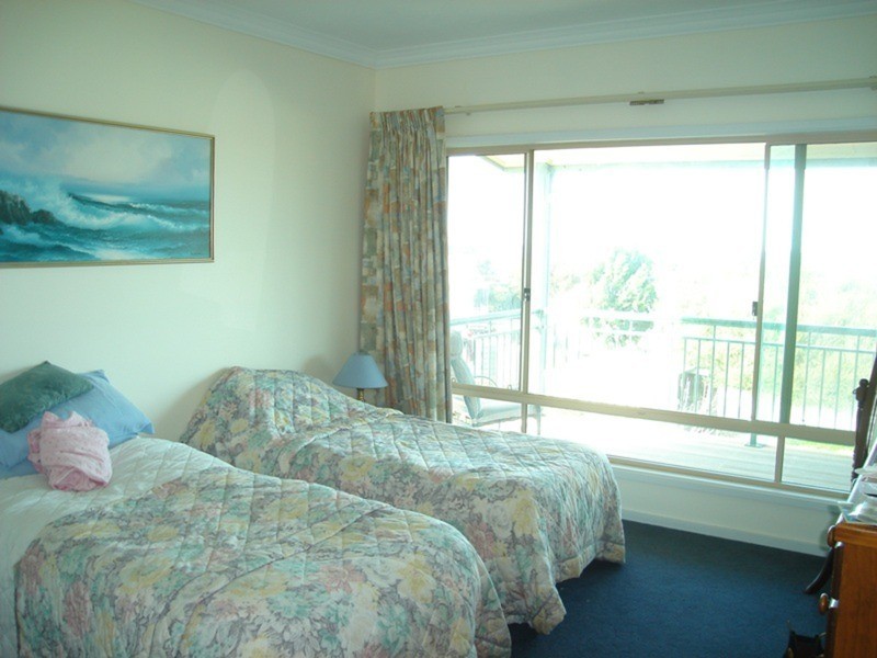 11 Moorara Way, Port Julia SA 5575