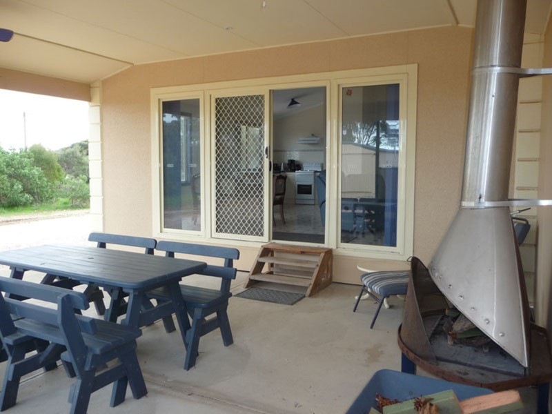 48 Fifth Street, Wool Bay SA 5575