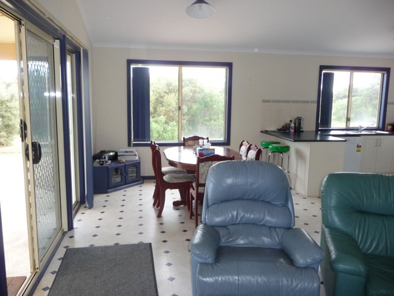 48 Fifth Street, Wool Bay SA 5575