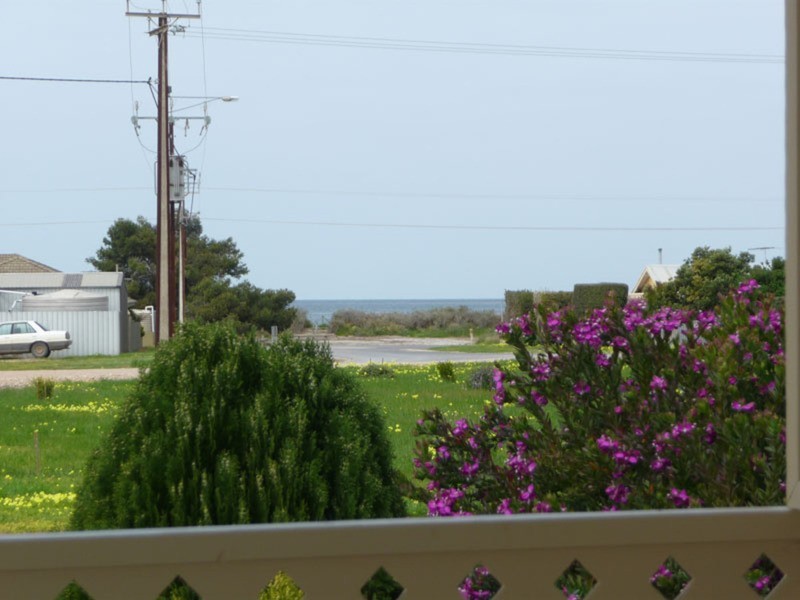 7 Anstey Terrace, Coobowie SA 5583