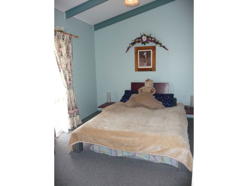 7 Anstey Terrace, Coobowie SA 5583