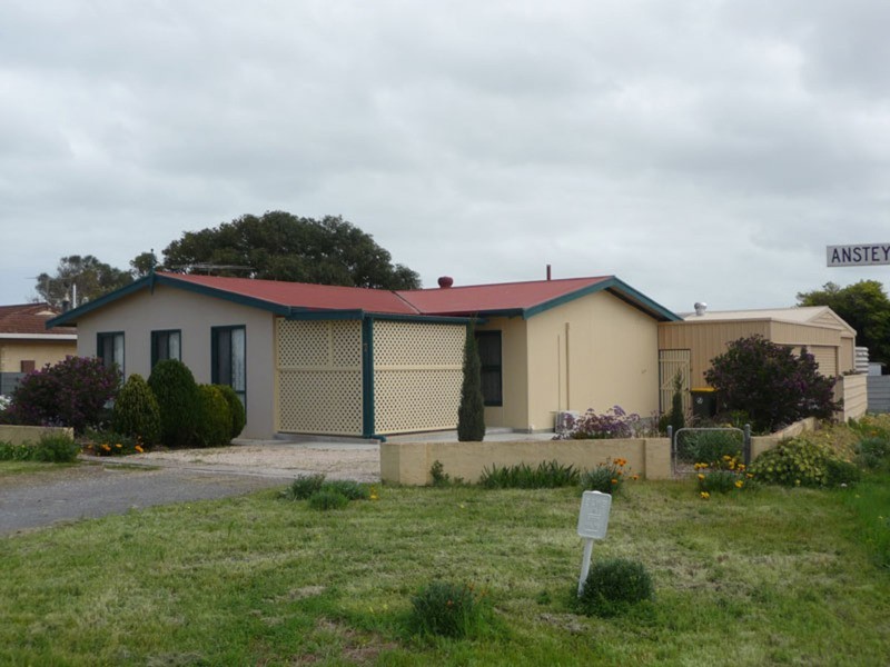 7 Anstey Terrace, Coobowie SA 5583