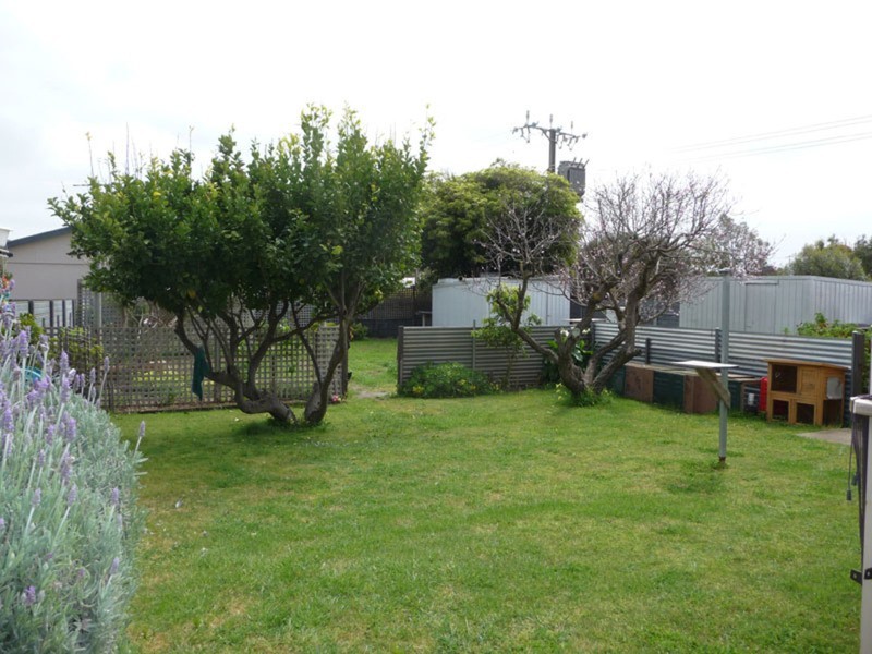 7 Anstey Terrace, Coobowie SA 5583