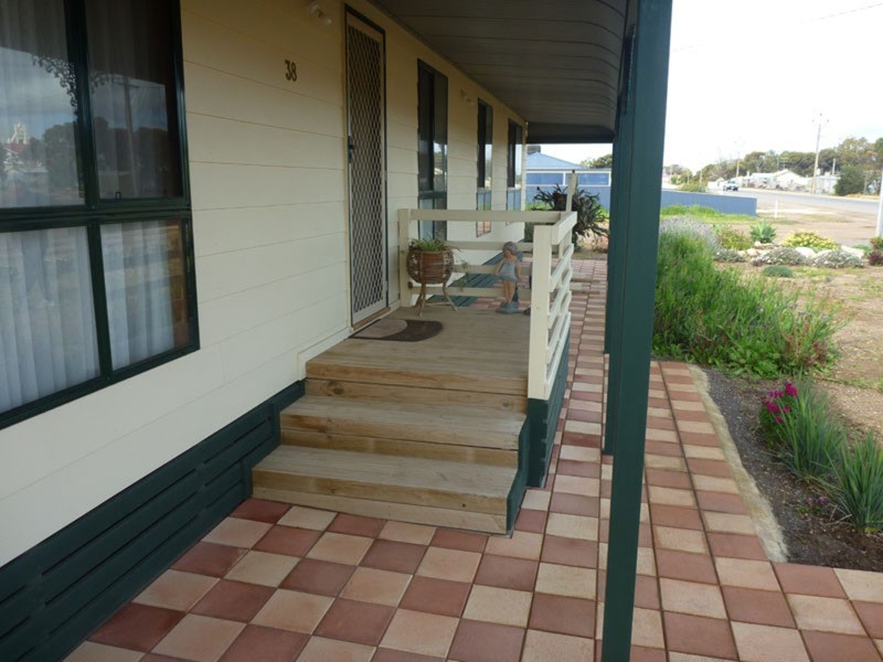 38 Victoria Street, Yorketown SA 5576
