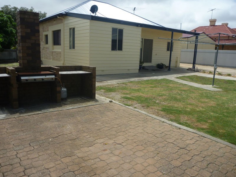 30 Edithburgh Road, Yorketown SA 5576