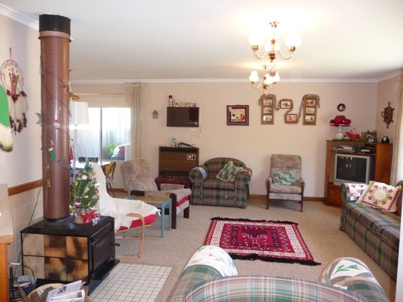 10 Third Street, Wool Bay SA 5575