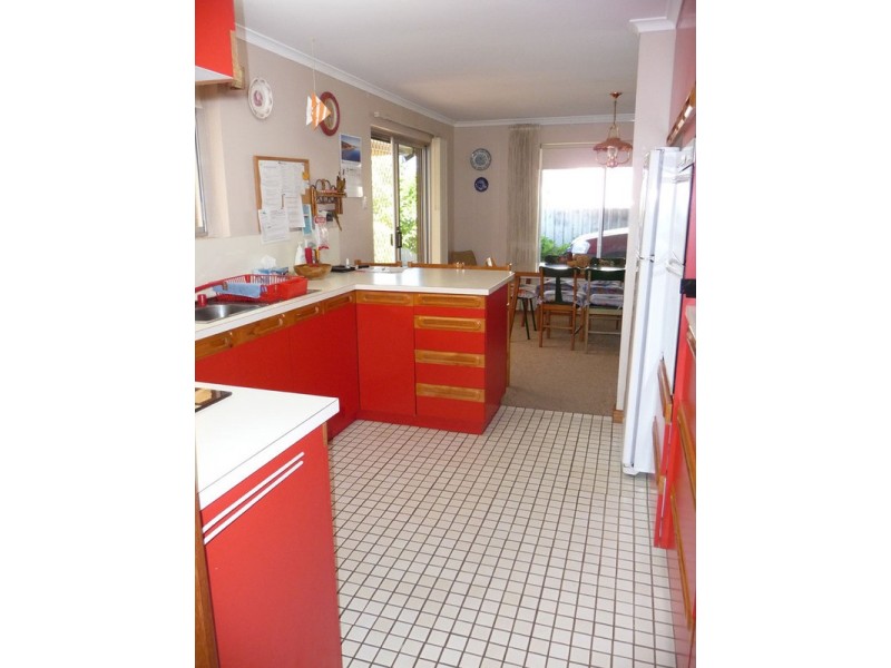 10 Third Street, Wool Bay SA 5575