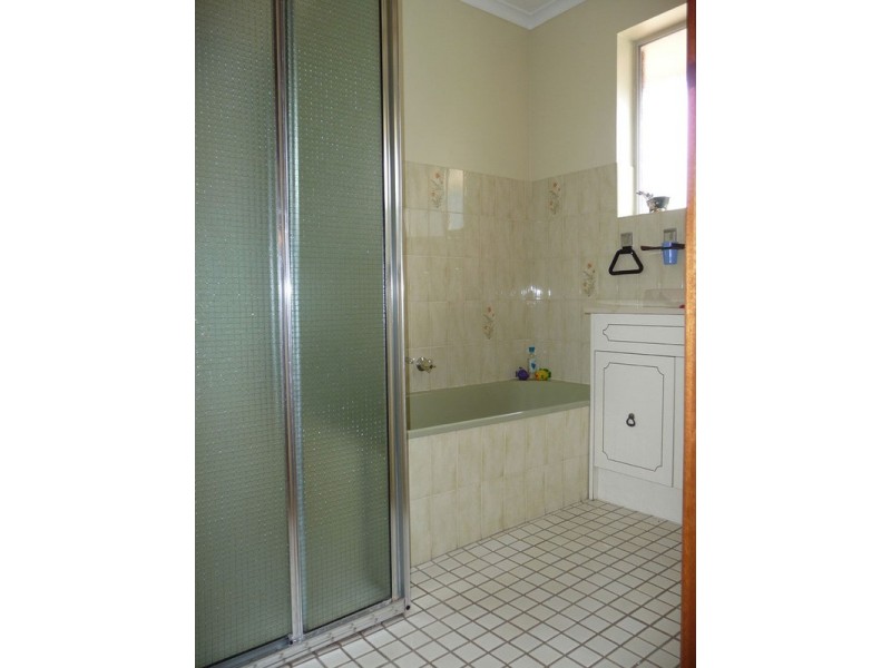 10 Third Street, Wool Bay SA 5575