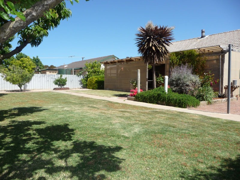 10 Third Street, Wool Bay SA 5575