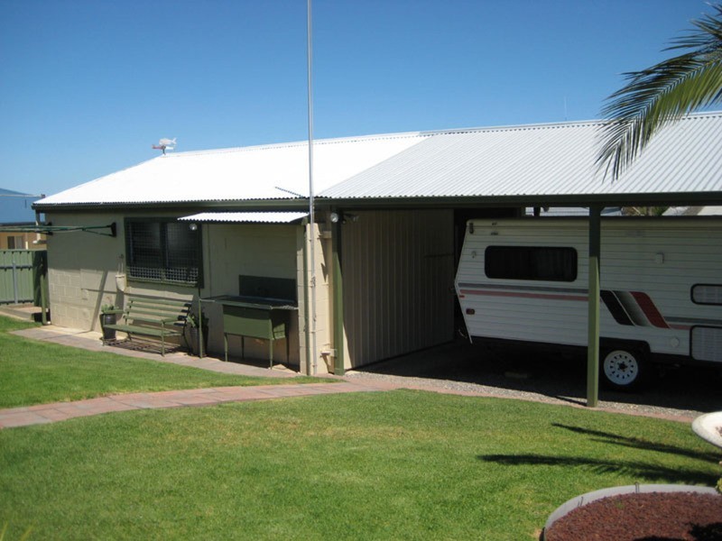 102 Bayview Road, Point Turton SA 5575