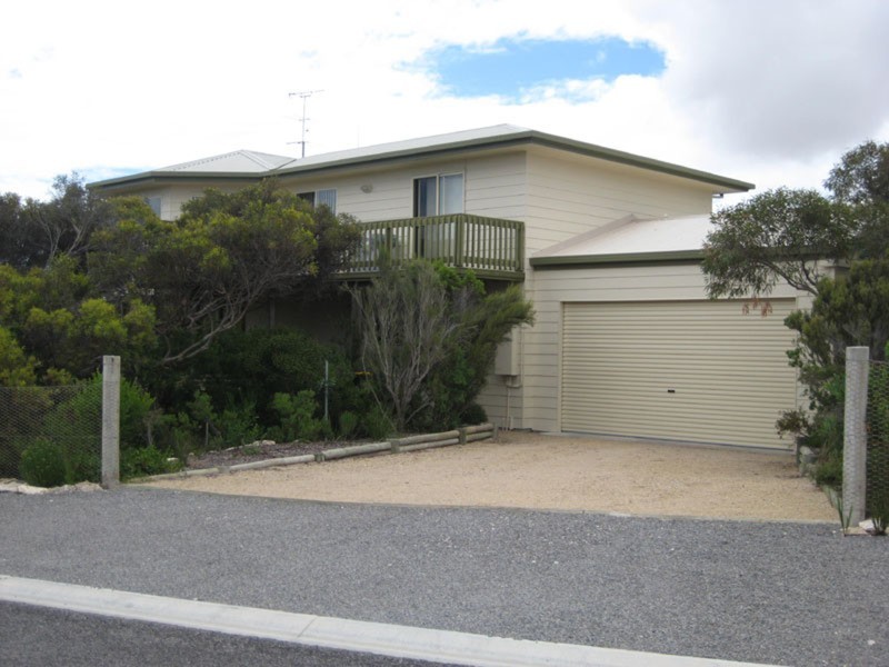 7 Gull Street, Marion Bay SA 5575