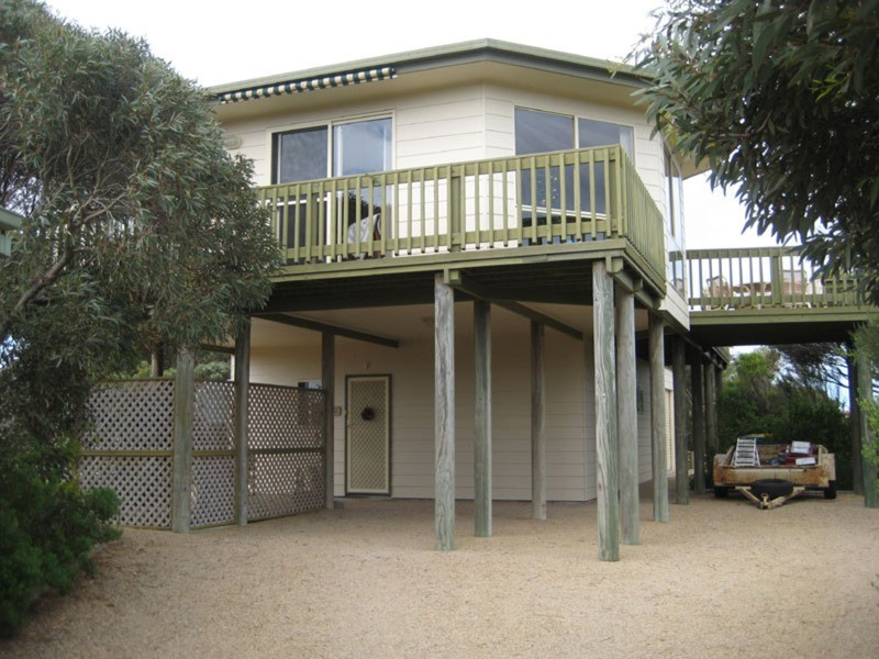 7 Gull Street, Marion Bay SA 5575