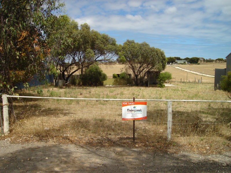 Lots 1 & 22 Tilbrook Avenue, Minlaton SA 5575