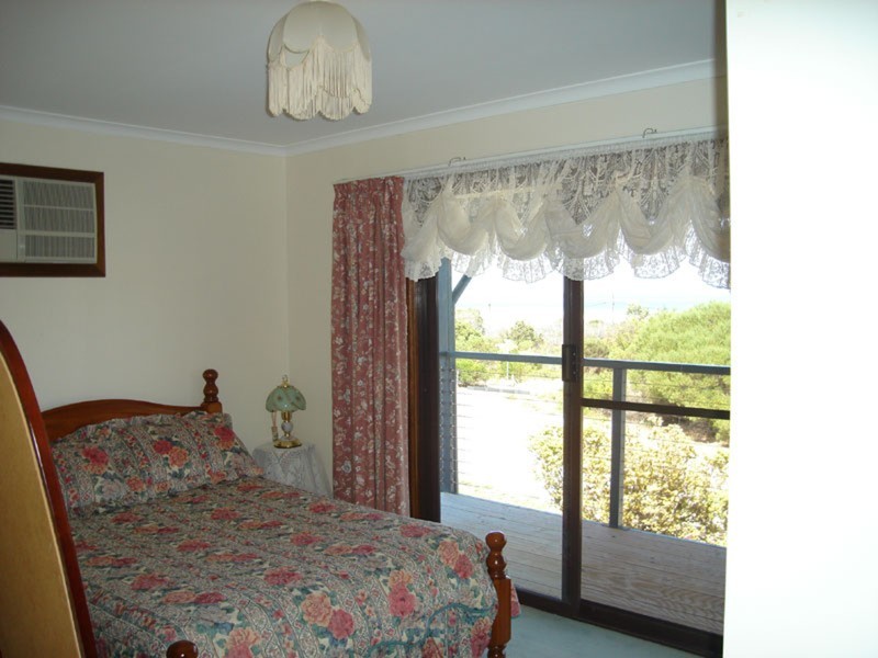 30 Esplanade, Hardwicke Bay SA 5575