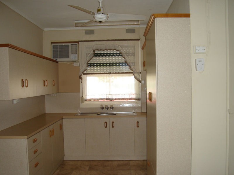 4 Eighth Street, Minlaton SA 5575