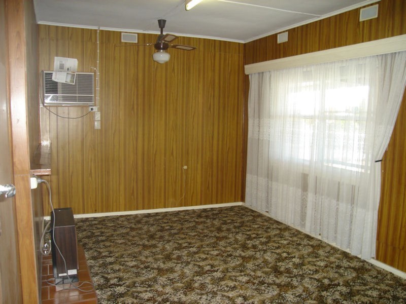 4 Eighth Street, Minlaton SA 5575