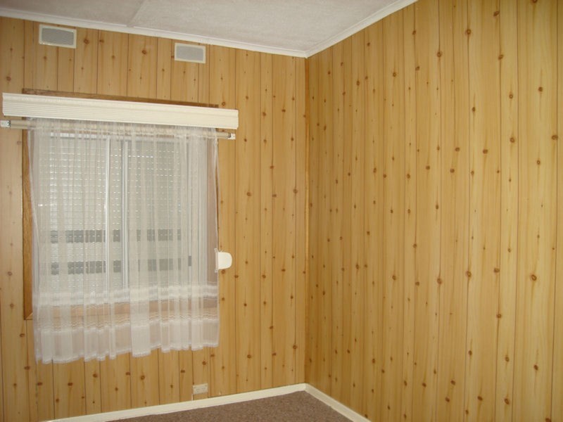 4 Eighth Street, Minlaton SA 5575