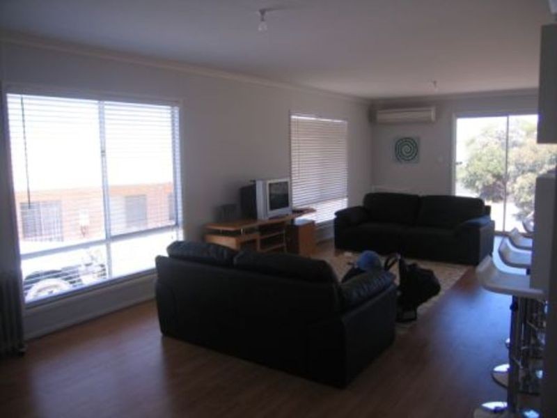 5 Johnrob Crescent, Port Vincent SA 5581