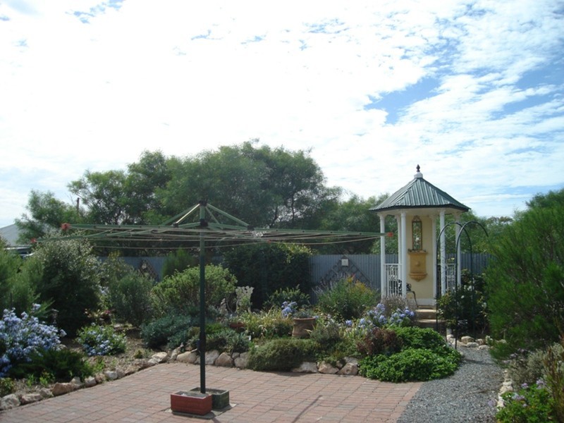 10 Depot Road, Minlaton SA 5575