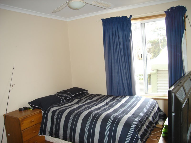 17 Esther Lane, Port Julia SA 5575