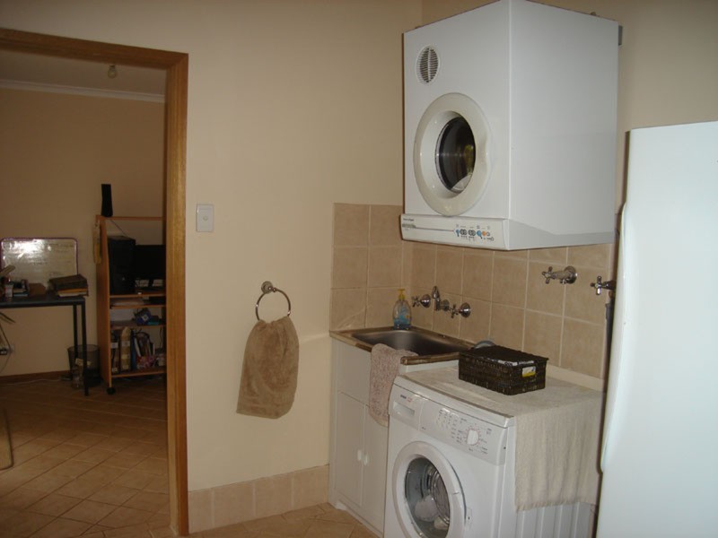 17 Esther Lane, Port Julia SA 5575