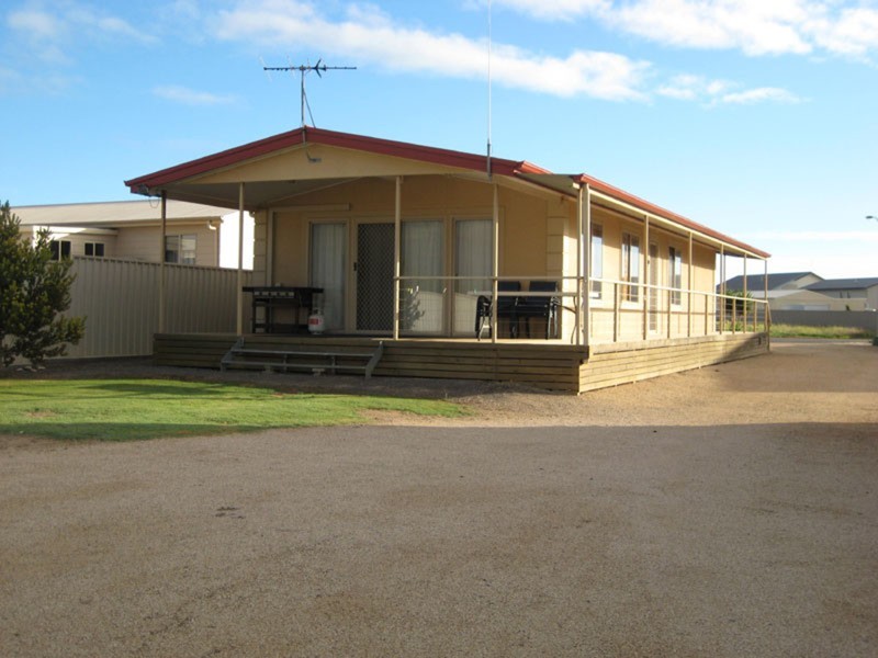 7 Clipper Court, Point Turton SA 5575