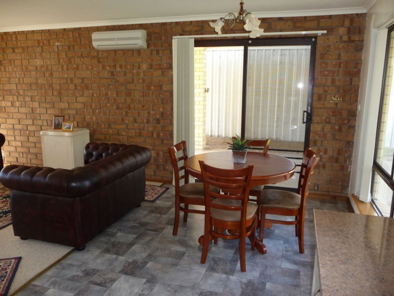 13 Henry Street, Edithburgh SA 5583