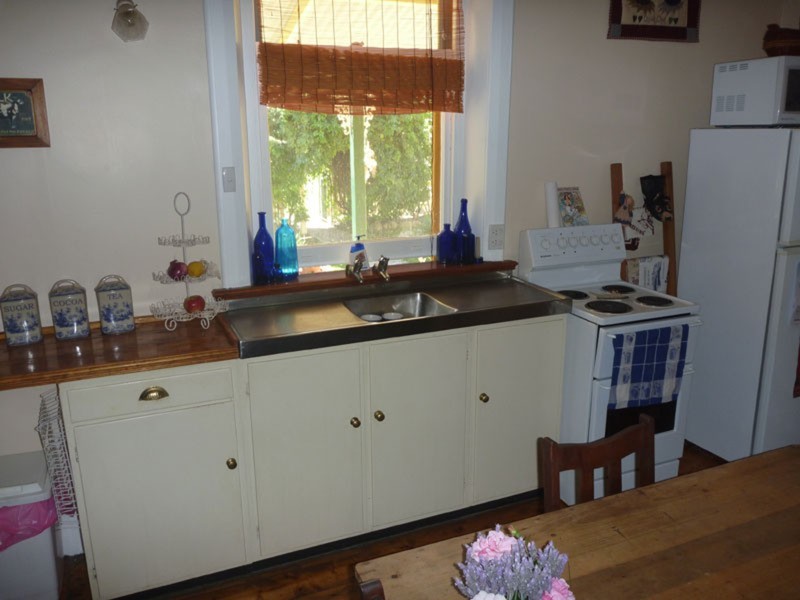 76 Warooka Road, Yorketown SA 5576