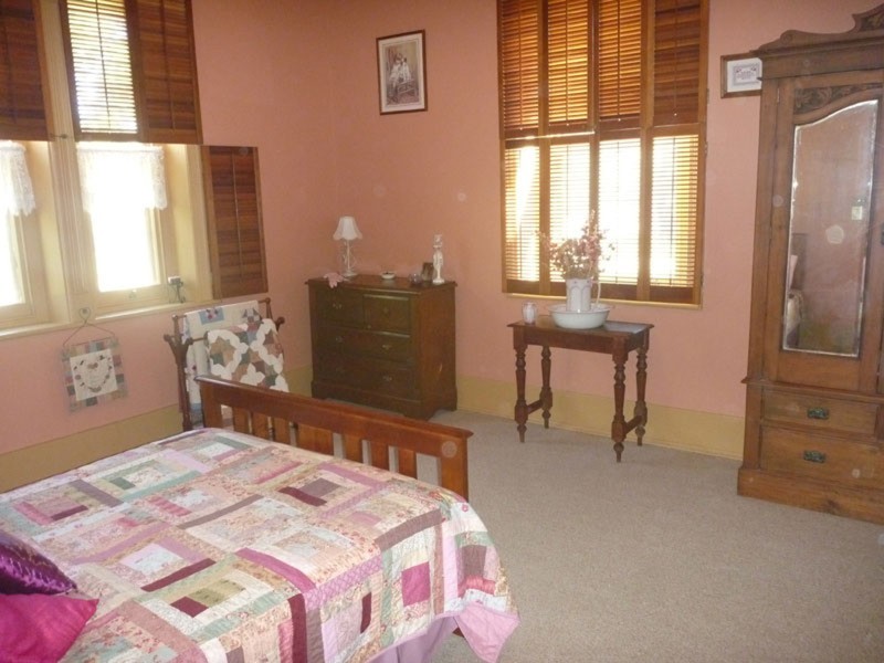 76 Warooka Road, Yorketown SA 5576