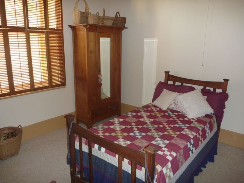 76 Warooka Road, Yorketown SA 5576