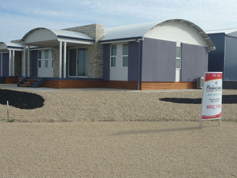 2 Mariner Court, Point Turton SA 5575