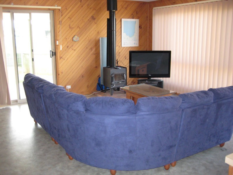 19 Captain Hutchinson Drive, Point Turton SA 5575