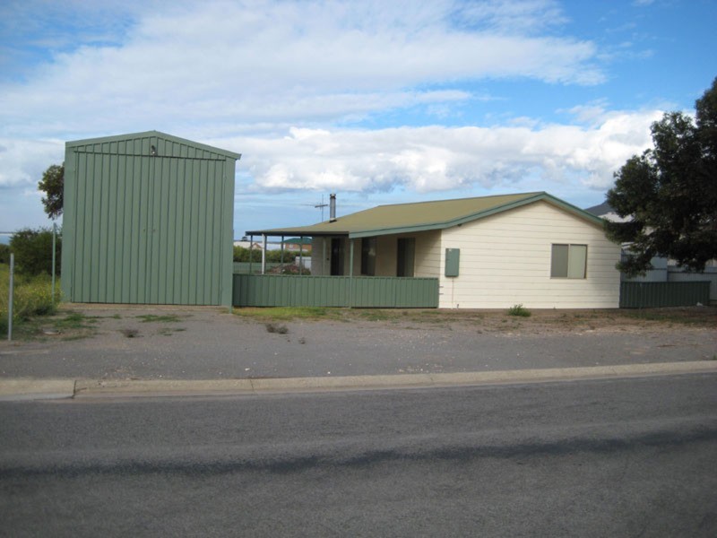19 Captain Hutchinson Drive, Point Turton SA 5575