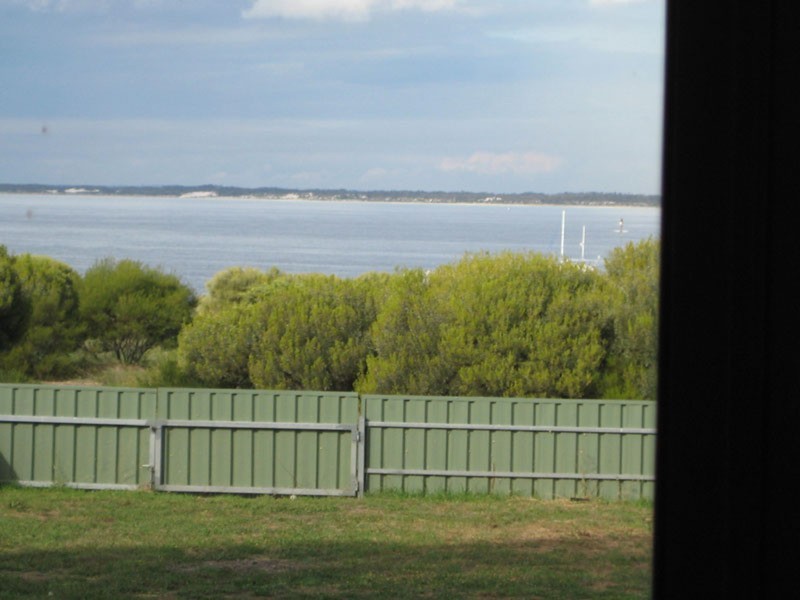 19 Captain Hutchinson Drive, Point Turton SA 5575