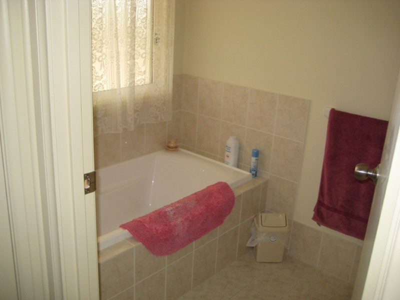 10 Third Street, Warooka SA 5577
