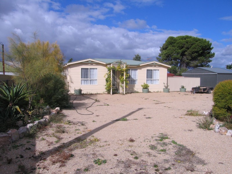 10 Third Street, Warooka SA 5577