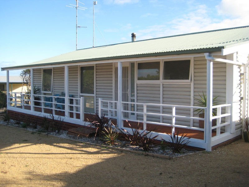 11 Shearwater Crescent, Marion Bay SA 5575