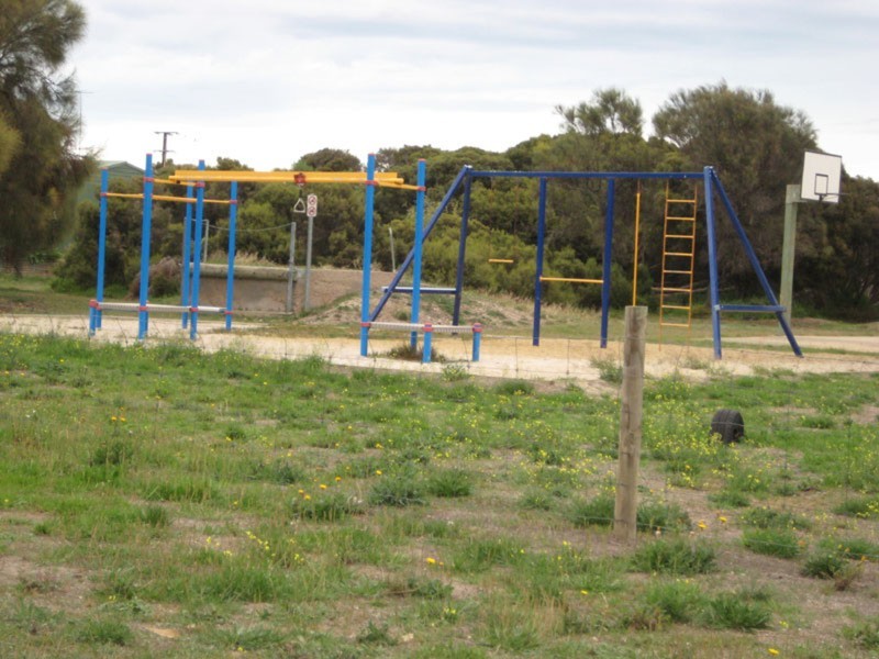 Lot 170/9 Acacia Road, The Pines SA 5575