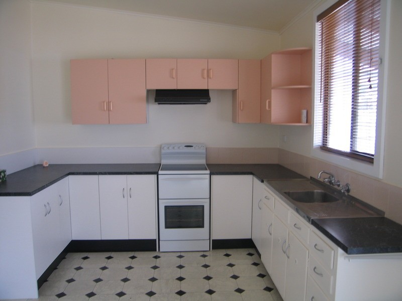 24 Second Street, Minlaton SA 5575