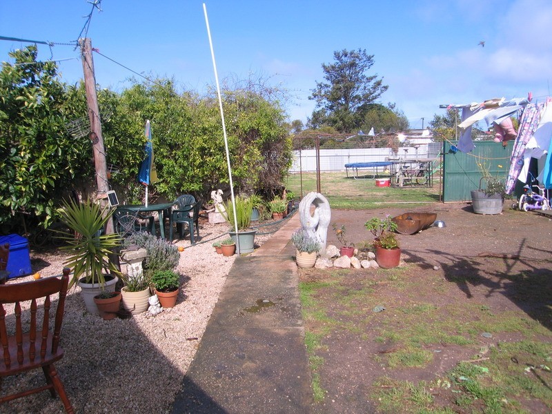 17 Marno Street, Yorketown SA 5576