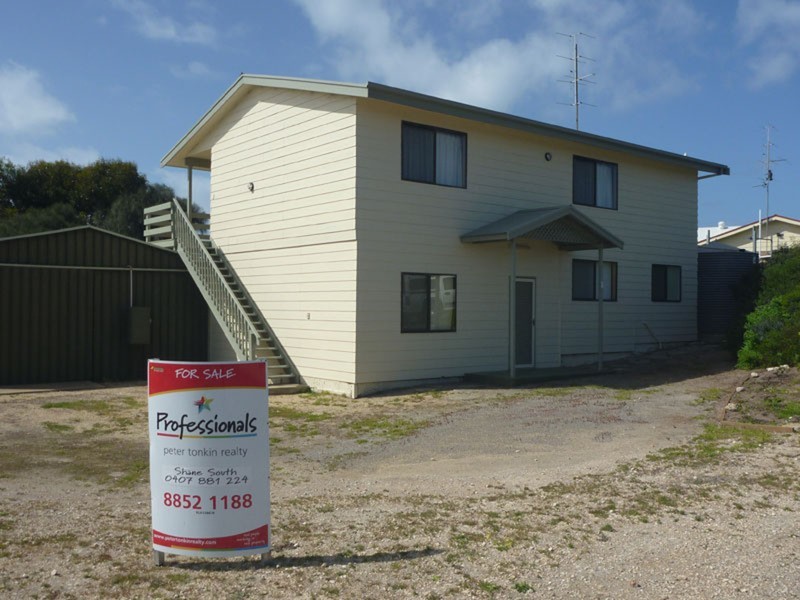 1 Dotterel Street, Marion Bay SA 5575