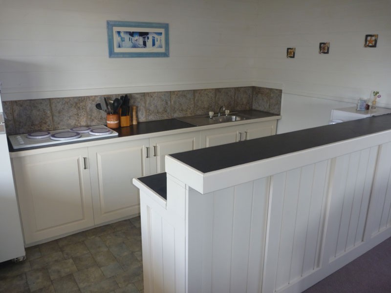 1 Dotterel Street, Marion Bay SA 5575