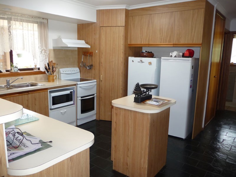 11 Giles Street West, Coobowie SA 5583