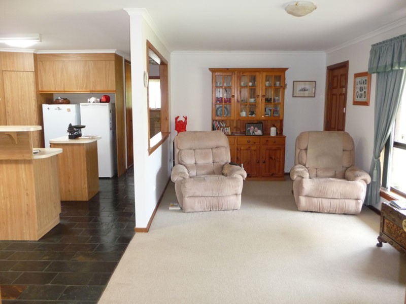 11 Giles Street West, Coobowie SA 5583